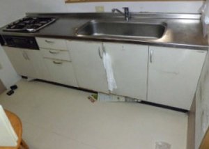 リフォーム例・キッチンの施工前