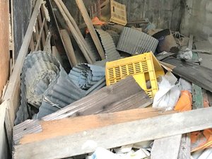 倉庫の片付けの施工前