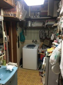 お宅兼オフィスでの大がかりな作業2:洗面所の施工前