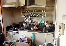 【4DK】孤独死のお部屋の特殊清掃の施工前