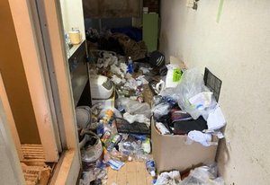 【1R】ゴミ屋敷の全撤去作業(120,000円)の施工前