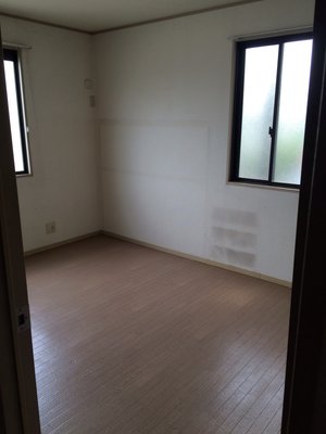 1LDK 作業人数2名 作業時間5時間 金額7万5千円の施工後