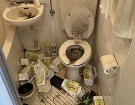 【1R】浴室での孤独死現場清掃(150,000円)の施工前