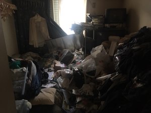 1DK:アパ-ト(ゴミ屋敷清掃)の施工前