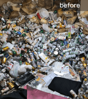 【4LDK】床が見えないほど散らかったリビングの清掃(250,000円)の施工前