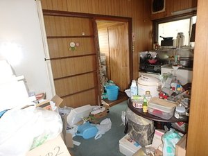 遺品整理1の施工前