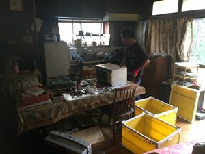 【209000円】戸建て5部屋分の片付けと買取対応の施工前