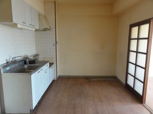 引っ越し後の片付け作業の施工後