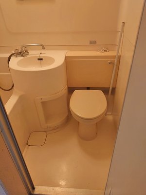 【1DK】家財の撤去と消臭・消毒作業、内装リフォーム:38,000円〜の施工後