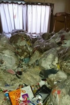 山梨県内の片付けの施工前