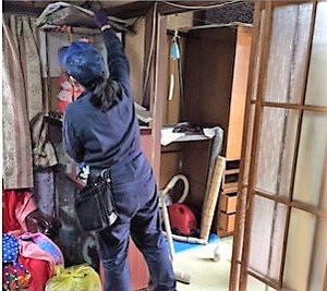 お仏壇はお焚き上げをしましたの施工前