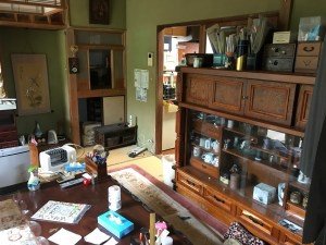 【戸建て】2tトラック7台分の大規模家財整理の施工前