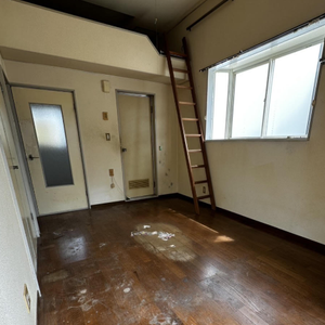 【1R +ロフト】遺品整理の施工後