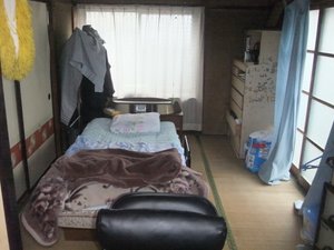 遺品整理と大家さんとの借家返還の交渉の施工前