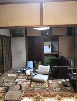 【3LDK】不用品回収とゴミ清掃:230000円の施工前