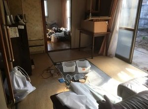 【2DKの一戸建】での遺品整理 : 80,000円の施工前