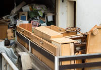 夫婦で心を込めたサービスをお届けし、お客様の満足を何よりも大切にしています。