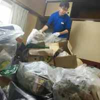 特殊清掃、ゴミ屋敷の対応もお任せください。各分野の専門スタッフが迅速かつ丁寧に対応。