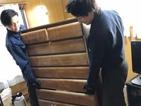 遺品整理のお見積りは最後に当社へお問い合わせください。圧倒的な価格・サービスを実現します。